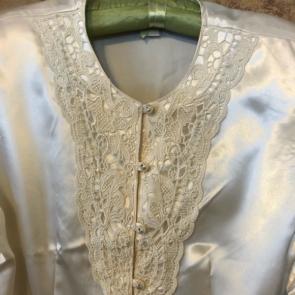 Vintage 80s cream satin blouse size 10 - Picture 4 of 6